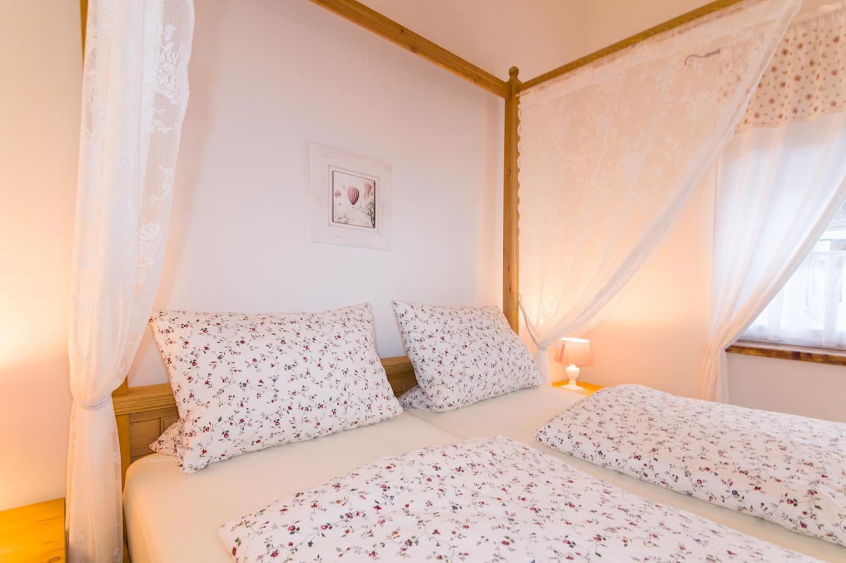 Alpenhotel Dahoam Schleching Oda fotoğraf